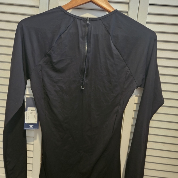 Reebok Womens Long Sleeve Sport Top, Size L,NWT - Picture 3 of 3